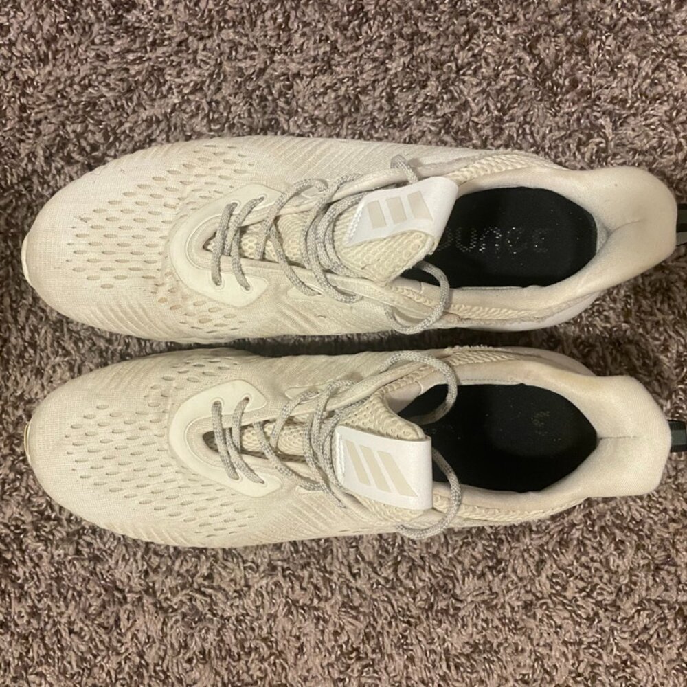 Adidas Alpha Bounce Running Shoes